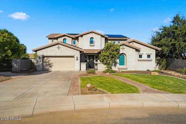 1122 E LODGEPOLE Drive, Gilbert, AZ 85298