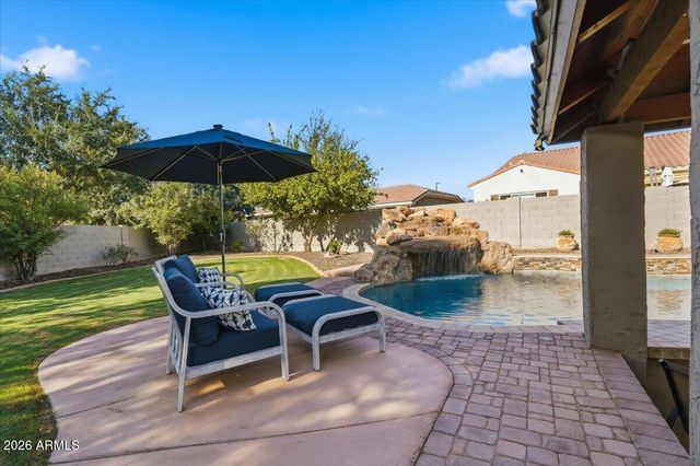 1122 E LODGEPOLE Drive, Gilbert, AZ 85298
