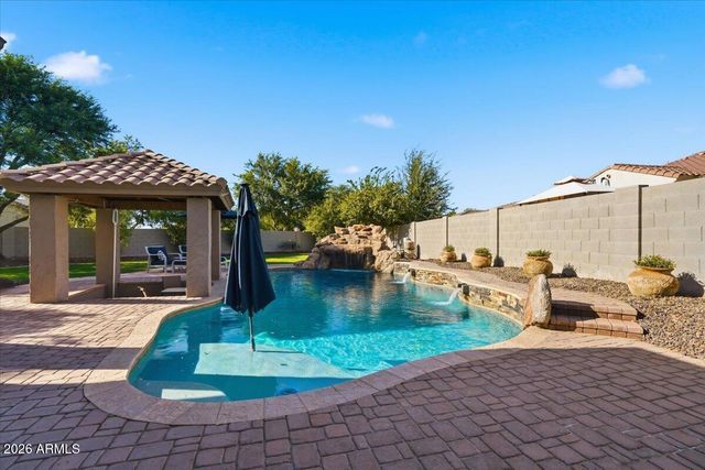 1122 E LODGEPOLE Drive, Gilbert, AZ 85298
