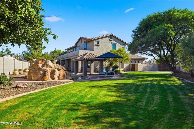 1122 E LODGEPOLE Drive, Gilbert, AZ 85298