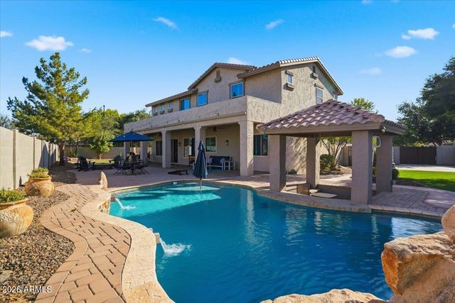 1122 E LODGEPOLE Drive, Gilbert, AZ 85298
