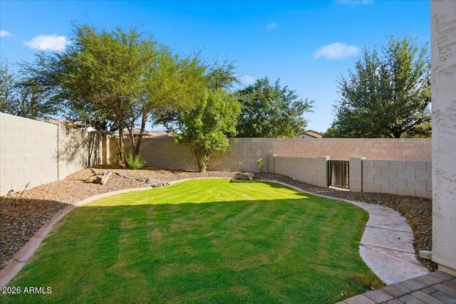 1122 E LODGEPOLE Drive, Gilbert, AZ 85298