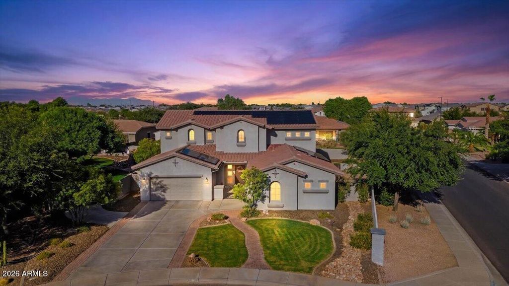 1122 E LODGEPOLE Drive, Gilbert, AZ 85298
