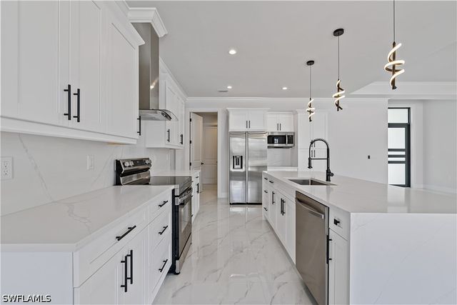 3397 14th AVE SE, Naples, FL 34117