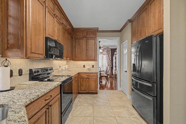 2403 Pinehurst Court, Highland Village, TX 75077