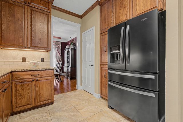 2403 Pinehurst Court, Highland Village, TX 75077