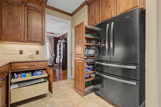 2403 Pinehurst Court, Highland Village, TX 75077