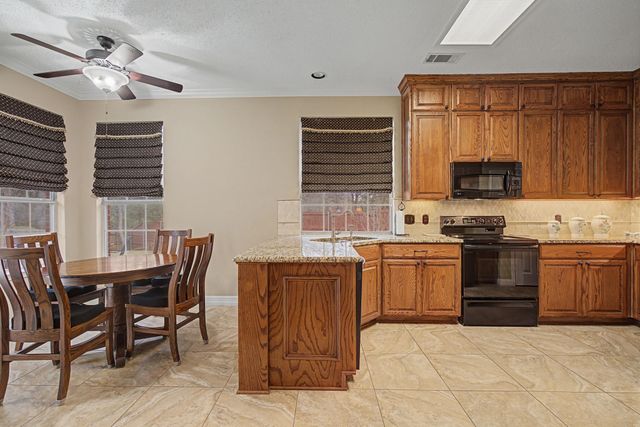 2403 Pinehurst Court, Highland Village, TX 75077