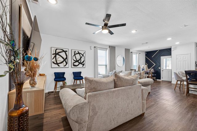 7031 Hobby Wind Ridge Drive, Houston, TX 77075