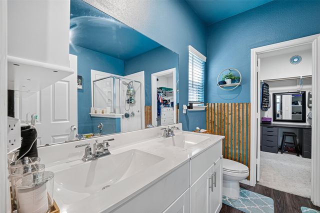 7031 Hobby Wind Ridge Drive, Houston, TX 77075