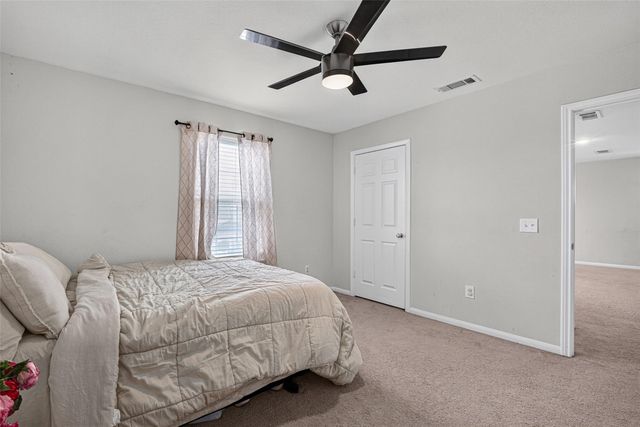 7031 Hobby Wind Ridge Drive, Houston, TX 77075