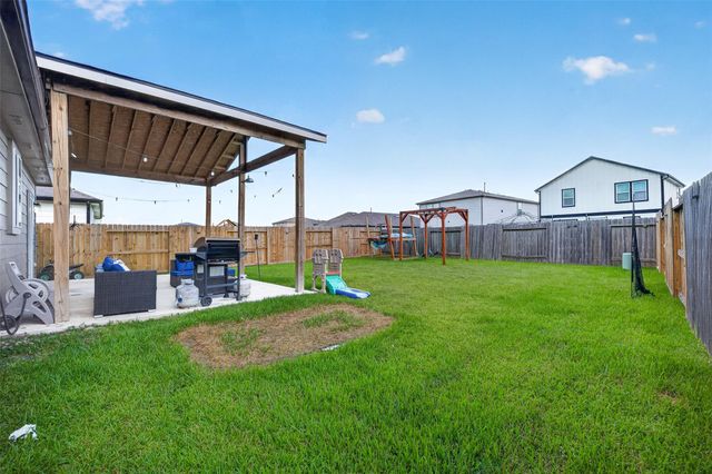 7031 Hobby Wind Ridge Drive, Houston, TX 77075