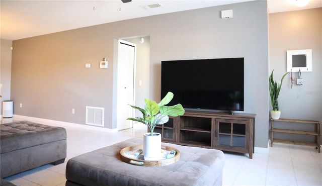 3839 JANIE COURT, Orlando, FL 32822