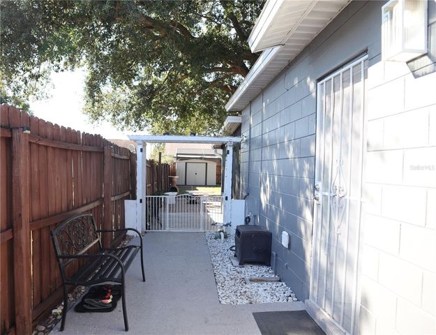 3839 JANIE COURT, Orlando, FL 32822