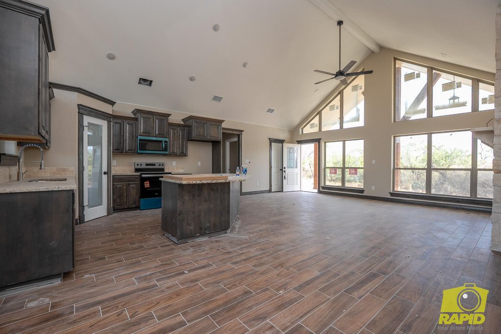 Image 3 of property listing at 9641 Jaguar Trail, San Angelo, TX 76901