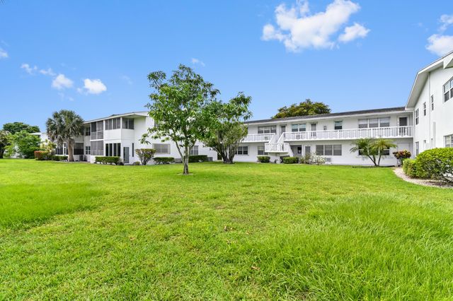 149 Coventry G, West Palm Beach, FL 33417