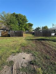 2701 27TH AVENUE N, St Petersburg, FL 33713