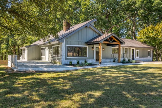 168 Oliver Smith Rd, Flintville, TN 37335