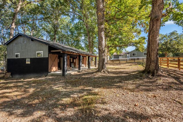 168 Oliver Smith Rd, Flintville, TN 37335