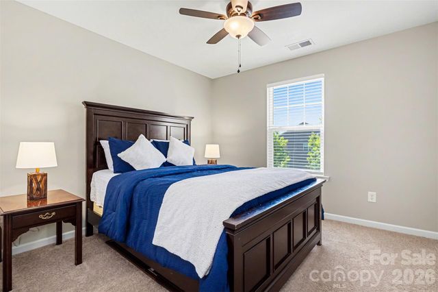 16316 Thoroughbred Trace Lane, Charlotte, NC 28278