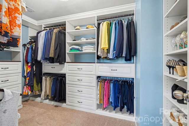 16316 Thoroughbred Trace Lane, Charlotte, NC 28278