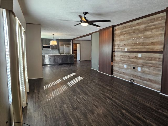 3434 Laguna Drive, Melissa, TX 75454