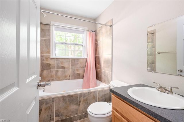 22265 Deep Bottom DR, Carrollton, VA 23314