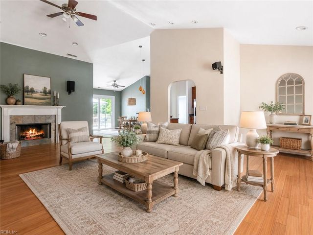 22265 Deep Bottom DR, Carrollton, VA 23314