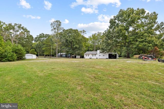 1739 SIGNBOARD RD, Bumpass, VA 23024
