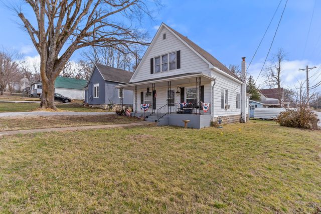 301 E Webster Avenue, Ava, MO 65608