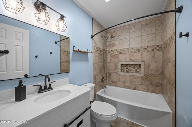 323 Cardinal Road, Jacksonville, NC 28546