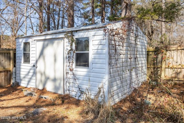 323 Cardinal Road, Jacksonville, NC 28546