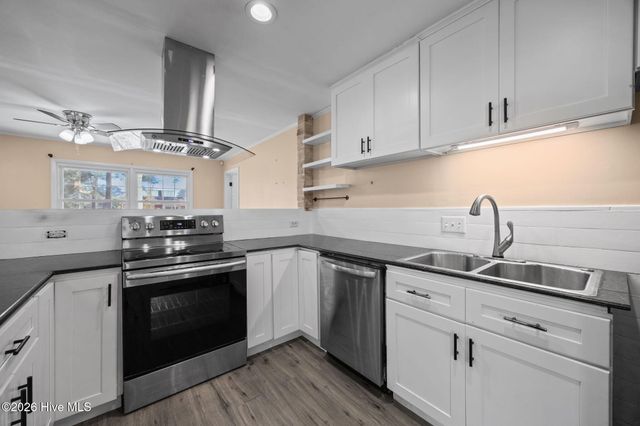 323 Cardinal Road, Jacksonville, NC 28546