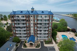 200 Lake Street 3B, St. Joseph, MI 49085
