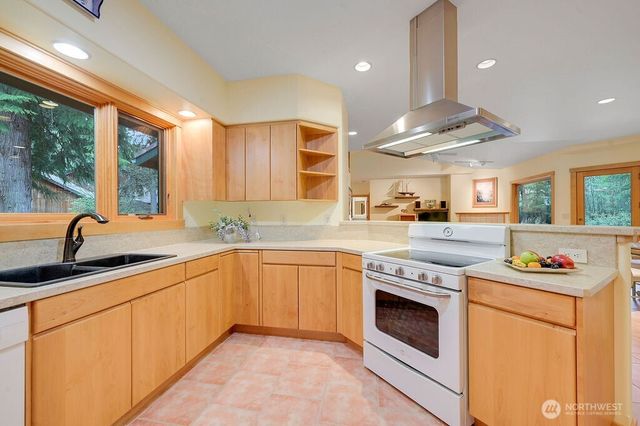 33 Westridge Court, Port Townsend, WA 98368