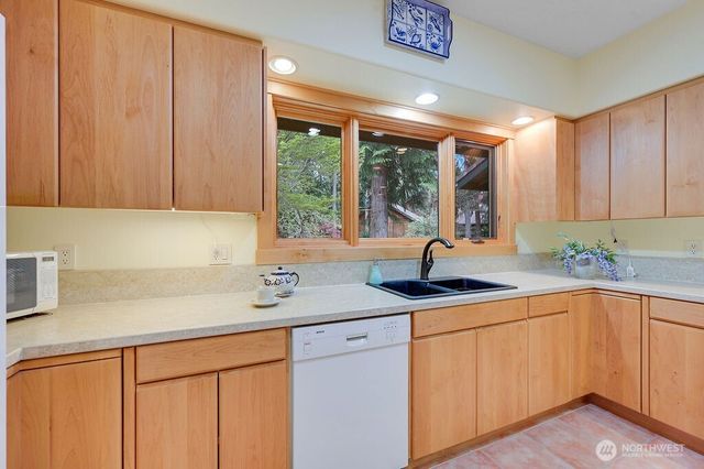 33 Westridge Court, Port Townsend, WA 98368