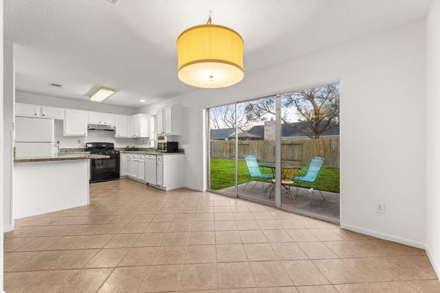 3932 Frontier Dr Drive, Sugar Land, TX 77479