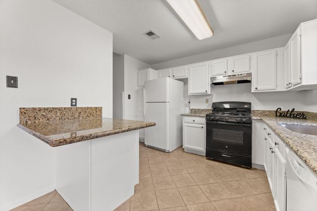 3932 Frontier Dr Drive, Sugar Land, TX 77479