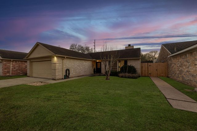 3932 Frontier Dr Drive, Sugar Land, TX 77479