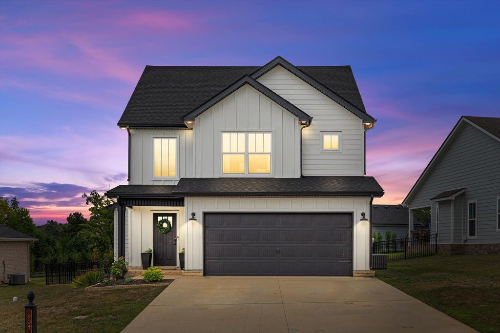 904 Frog Gip Pond Court, Clarksville, TN 37043