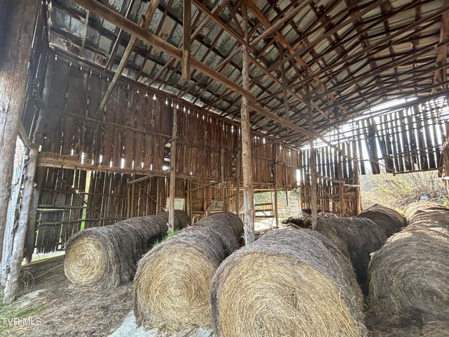 2151 Horton Ford Road, Eidson, TN 37731