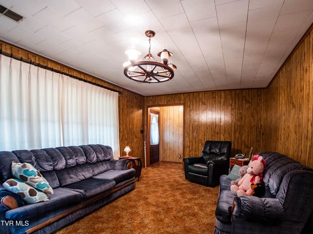 2151 Horton Ford Road, Eidson, TN 37731