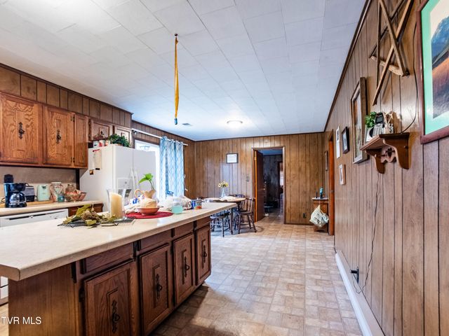 2151 Horton Ford Road, Eidson, TN 37731