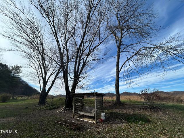 2151 Horton Ford Road, Eidson, TN 37731