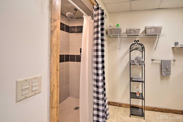 N5504 N Eben Road, Eben Junction, MI 49825