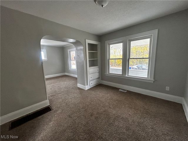 14744 Wemple Road, Cleveland, OH 44110