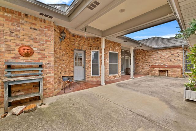 1312 Plantation Drive S, Colleyville, TX 76034