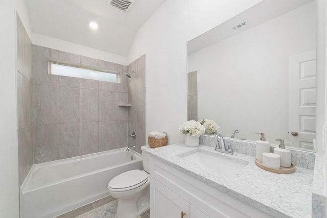 1118 Elsinore Drive, Rosharon, TX 77583