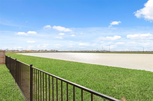 1118 Elsinore Drive, Rosharon, TX 77583