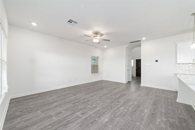 1118 Elsinore Drive, Rosharon, TX 77583